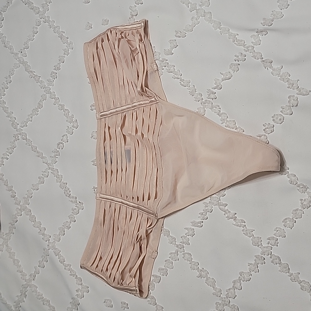 NWT Victoria Secret thong